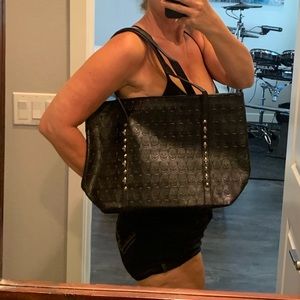 Black skull handbag large tote with skull scarf